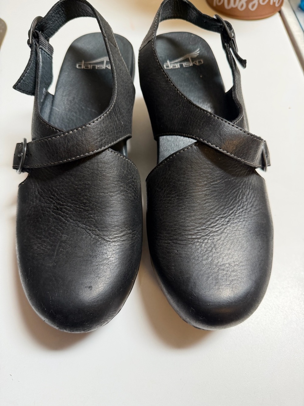 Dansko Vinnie Black Leather Wedge Slingback Clogs Sandals Size 40 / US 9.5-10